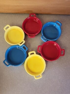 6 pcs. Celerate It. Colorful Ceramic Mini Pan Casserole Creme Brulee Dishes.